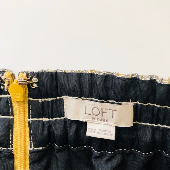 Loft metallic gold jacquard mini skirt Sz xxs - Picture 3 of 7